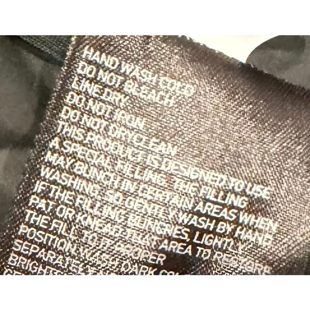 Uniqlo PUFFTECH Jacket, Non Quilted, in Dark Green
